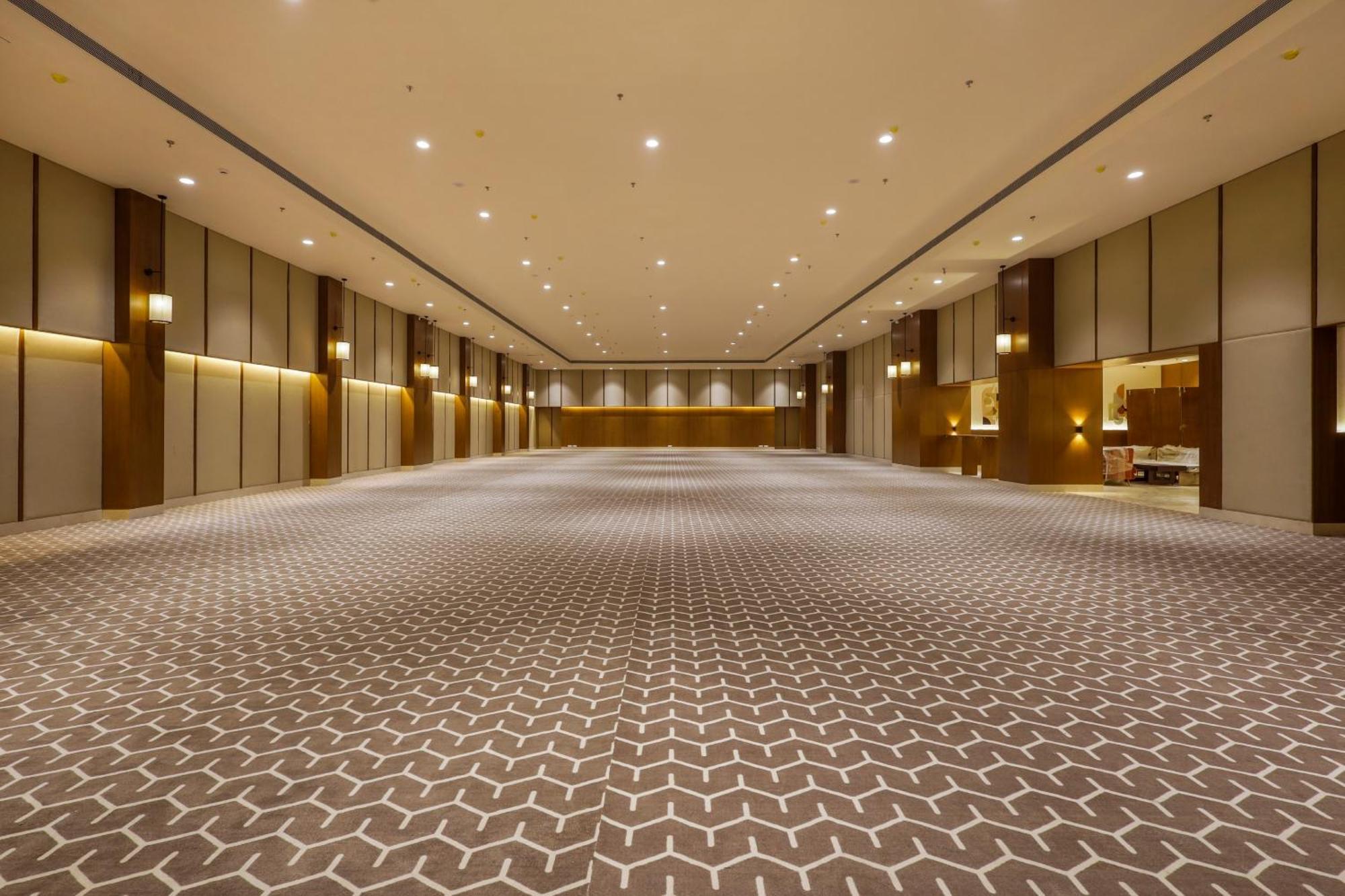 Sunday Hotel ヴァドーダラー エクステリア 写真